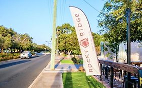 Swell Times Holiday Home Busselton